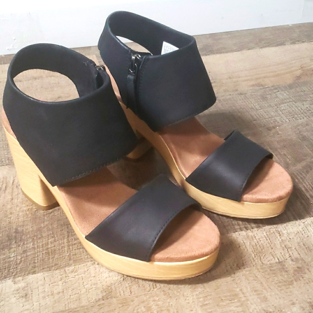 TOMS Majorca Sandal